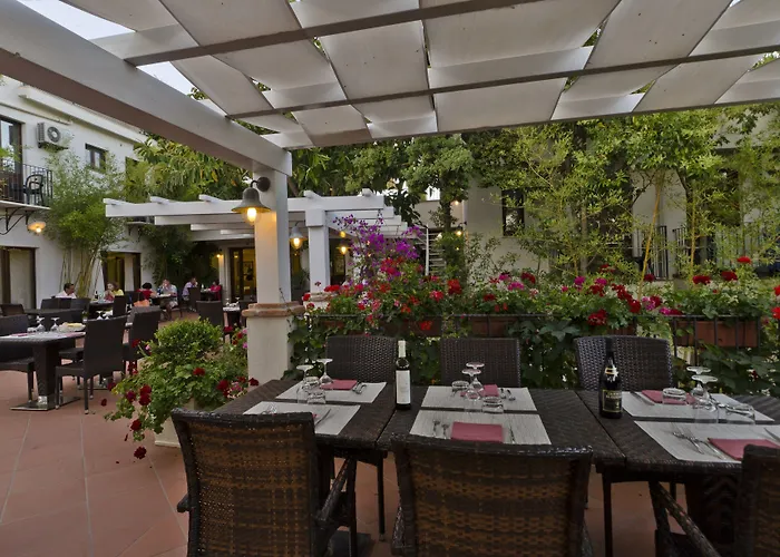 Hotel Santa Maria